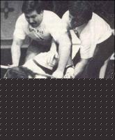 Click image for larger version

Name:	weightlifting accident.jpg
Views:	1305
Size:	33.8 KB
ID:	15833889