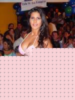 Click image for larger version

Name:	adriana bikini.jpg
Views:	466
Size:	55.1 KB
ID:	15838636