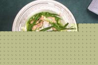 Click image for larger version

Name:	5_4_05-Lunch.jpg
Views:	183
Size:	113.6 KB
ID:	15844591