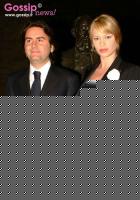 Click image for larger version

Name:	Anna_Falchi_con_Stefano_Ricucci_22.jpg
Views:	57
Size:	30.2 KB
ID:	15847122