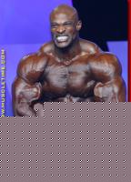 Click image for larger version

Name:	ronnie 3.jpg
Views:	77
Size:	38.9 KB
ID:	15848041
