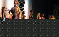 Click image for larger version

Name:	post-2-1165265531.jpg
Views:	167
Size:	96.7 KB
ID:	15860148