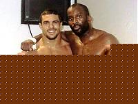 Click image for larger version

Name:	bjj_vitor.jpg
Views:	117
Size:	19.4 KB
ID:	15878970