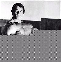 Click image for larger version

Name:	arnold-schwarzenegger-big_muscle.jpg
Views:	89
Size:	69.6 KB
ID:	15889138