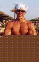 Click image for larger version

Name:	momos-spiaggia.jpg
Views:	171
Size:	25.2 KB
ID:	15965013