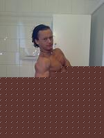 Click image for larger version

Name:	09042008829.jpg
Views:	143
Size:	421.9 KB
ID:	15976446