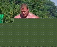 Click image for larger version

Name:	poundstone1.jpg
Views:	150
Size:	66.8 KB
ID:	15981167